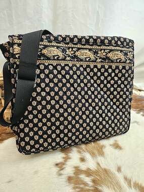 VTG Pierre Deux Quilted Messenger Bag Black Paisley French Country Laptop EUC